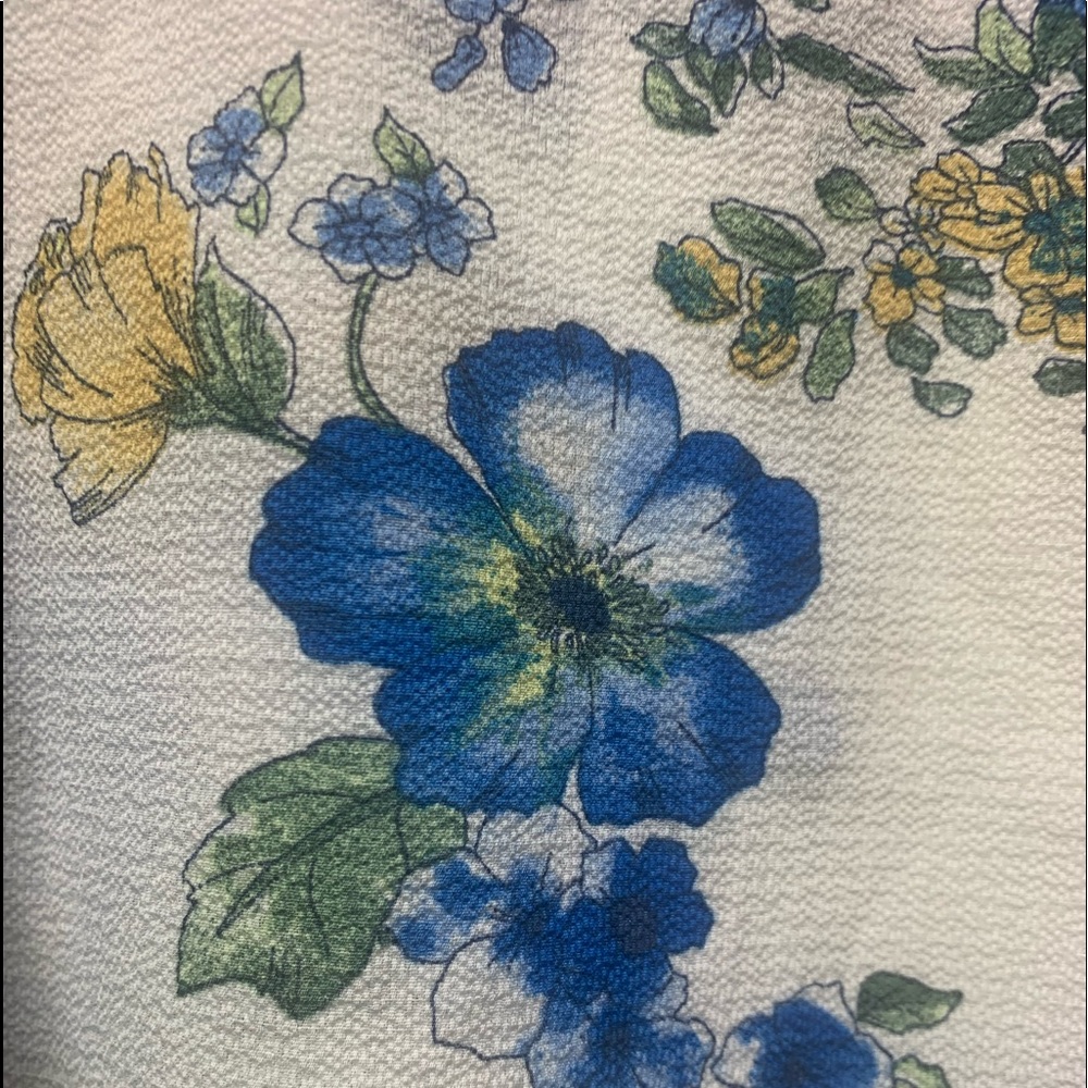 Beautiful floral print off should dress - Picture 4 of 4